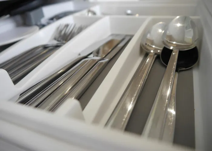 97 Danbury * 雷德卡